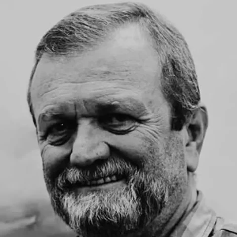 MEHMET EMİN ÖZER