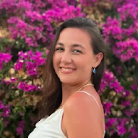 ŞEYMA BAŞARAN