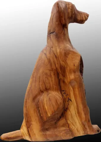 "Weimaraner" eseri HAKAN ERASLAN tarafından 2015 yılında 45x11x32 cm ölçülerinde Ahşap tekniği ile yapılmıştır.