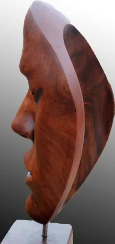 "Rüya" eseri HAKAN ERASLAN tarafından 64x60 cm ölçülerinde yapılmıştır.