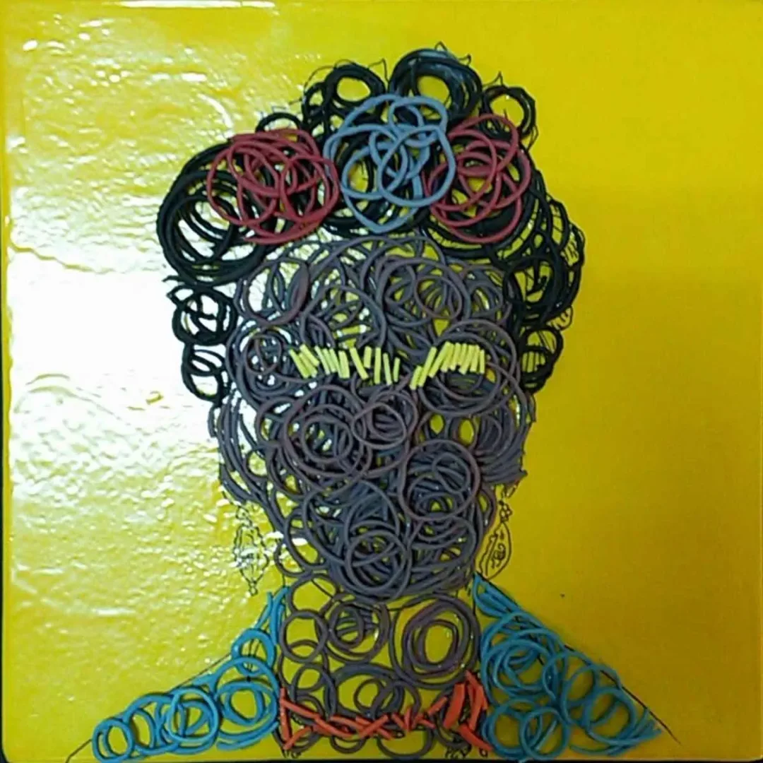 BEYZA ÜSTÜNER — “isimsiz”, 2015 "isimsiz" eseri BEYZA ÜSTÜNER tarafından 2015 yılında 25x25 cm ölçülerinde Seramik tekniği ile yapılmıştır.