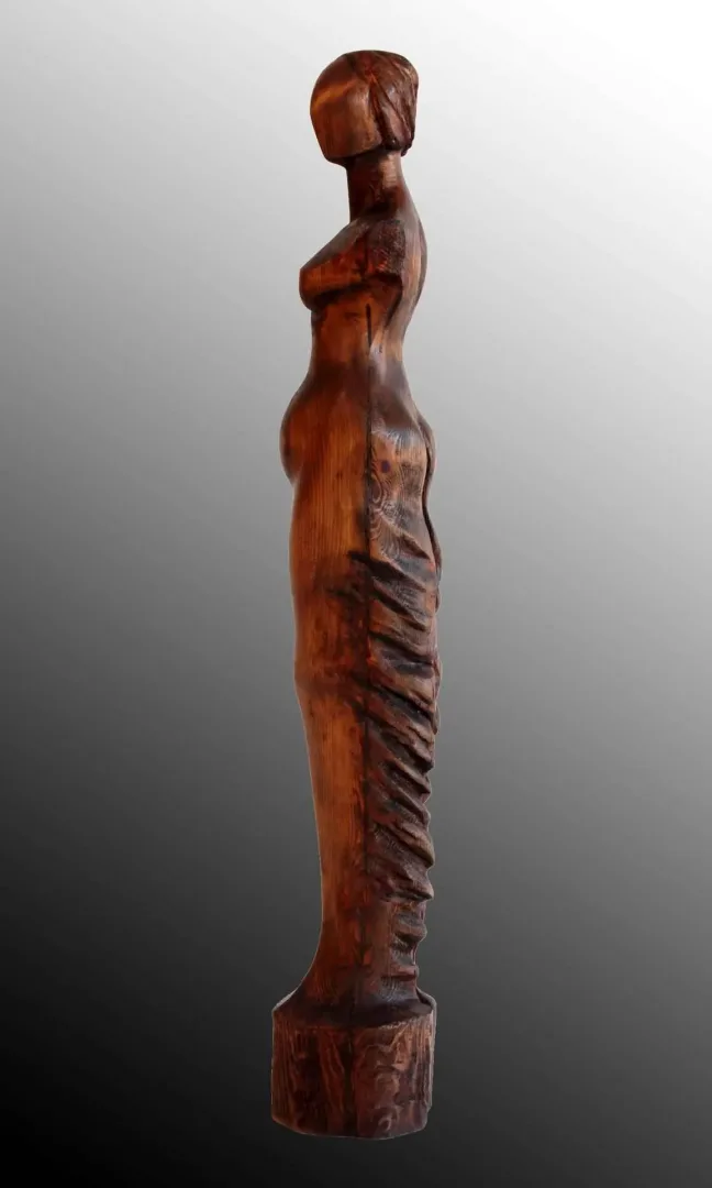 AZİMET KARAMAN — 2016 Bu eser AZİMET KARAMAN tarafından 2016 yılında 99x16x16 cm ölçülerinde Ağaç yontu tekniği ile yapılmıştır.