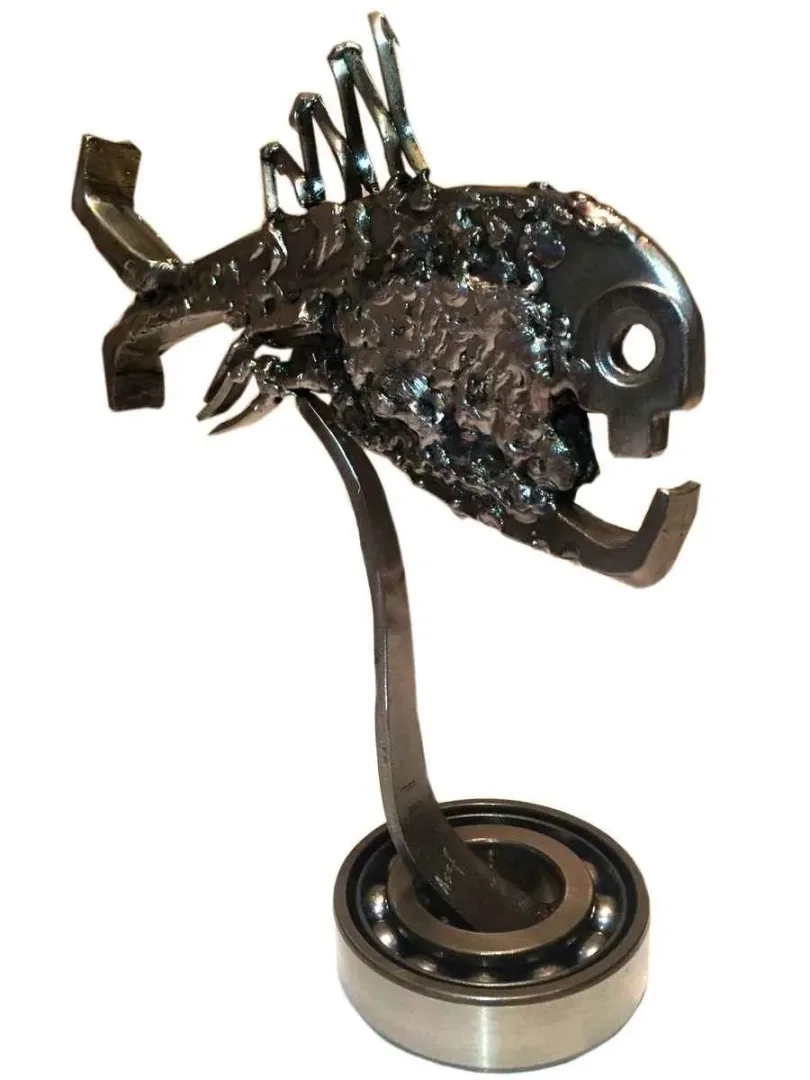 ASAF ERDEMLİ — “Balık”, 2016 "Balık" eseri ASAF ERDEMLİ tarafından 2016 yılında Metal tekniği ile yapılmıştır.