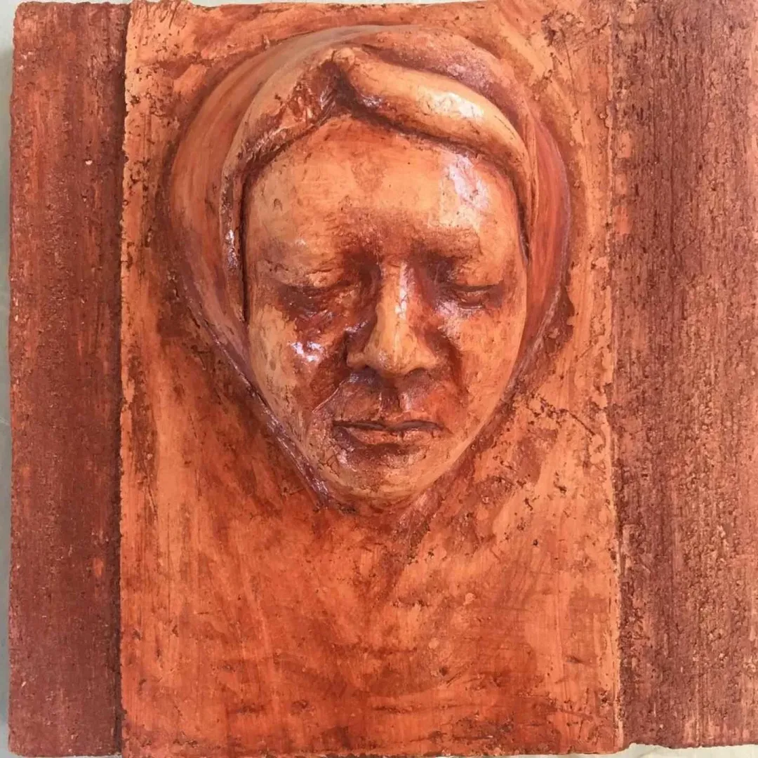 BERKAY BAYRAM — “isimsiz”, 2017 "isimsiz" eseri BERKAY BAYRAM tarafından 2017 yılında 25x25 cm ölçülerinde Seramik tekniği ile yapılmıştır.