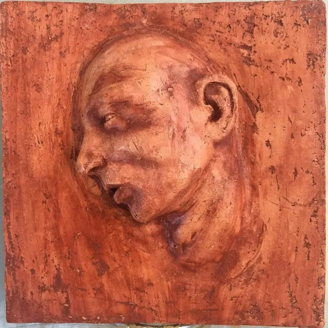 BERKAY BAYRAM — “isimsiz”, 2017 "isimsiz" eseri BERKAY BAYRAM tarafından 2017 yılında 25x25 cm ölçülerinde Seramik tekniği ile yapılmıştır.