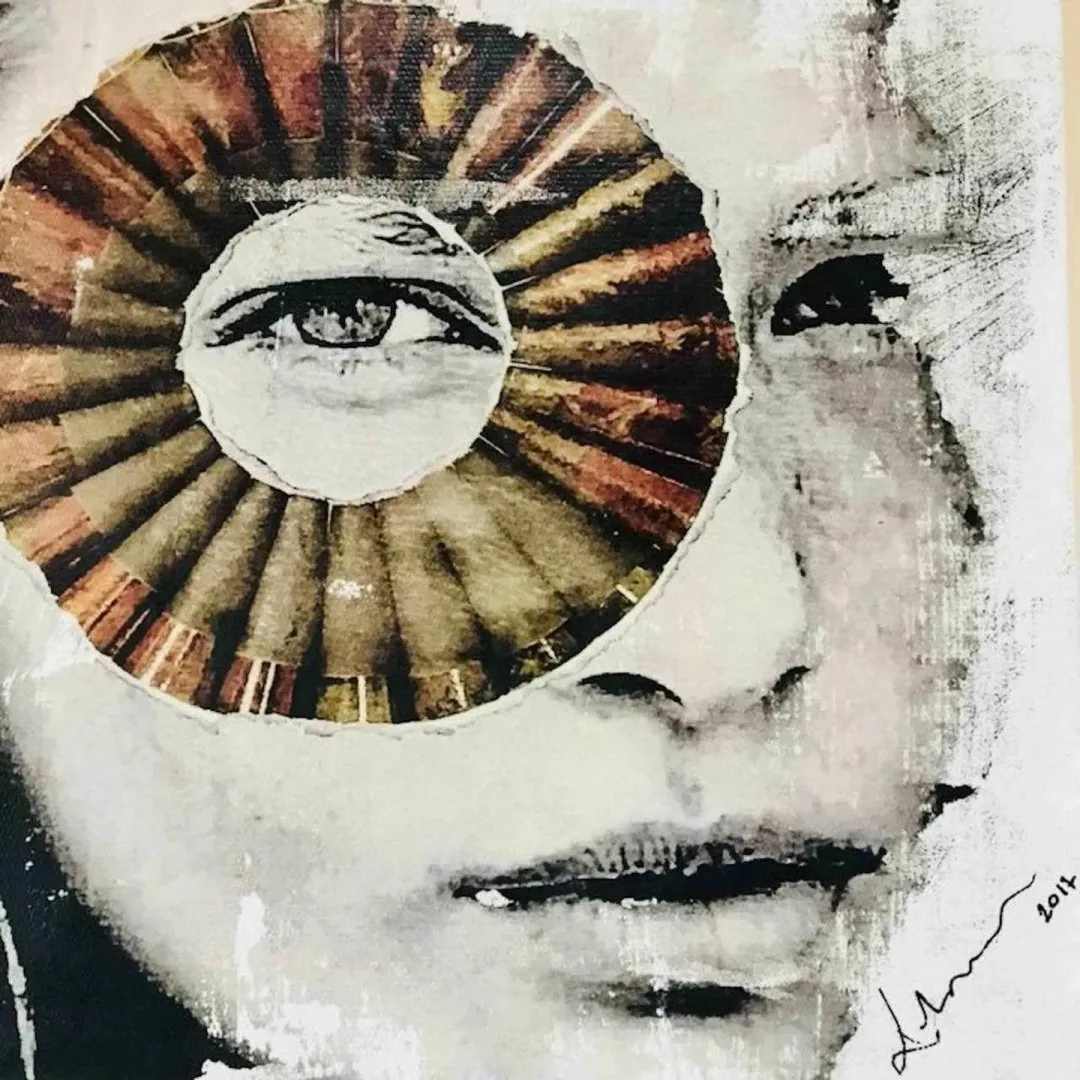 KÜBRA ŞAHİN ÇEKEN — “Seyr-i Sima”, 2017 "Seyr-i Sima" eseri KÜBRA ŞAHİN ÇEKEN tarafından 2017 yılında 25x25 cm ölçülerinde Tuval üzeri karışık teknik tekniği ile yapılmıştır.