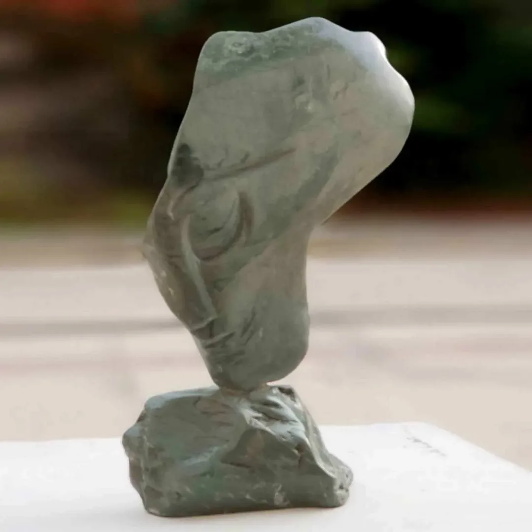 DİNÇER GÜNGÖRÜR — “isimsiz”, 2017 "isimsiz" eseri DİNÇER GÜNGÖRÜR tarafından 2017 yılında 45x35 cm ölçülerinde Serpantin tekniği ile yapılmıştır.