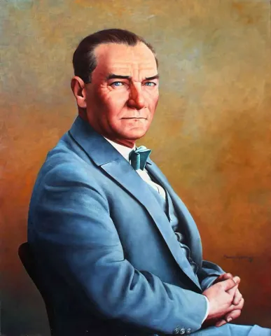 "Atatürk-2" eseri HASAN SAYGIN tarafından 2008 yılında 61x46 cm ölçülerinde Tuval üzeri yağlı boya tekniği ile yapılmıştır.