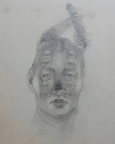 "Persona" eseri HAKAN ERASLAN tarafından 2021 yılında 70x50 cm ölçülerinde Kağıt üzeri desen tekniği ile yapılmıştır.