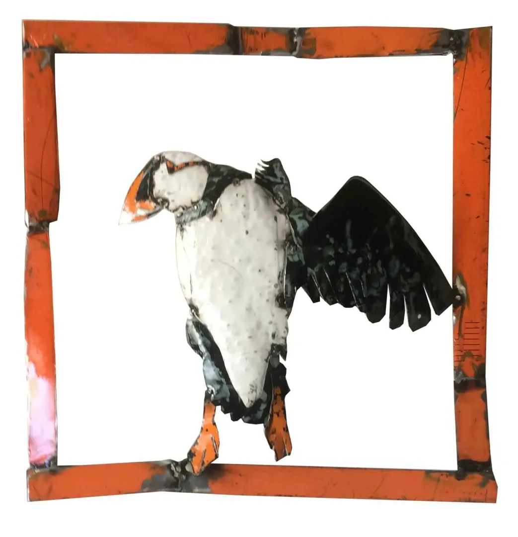 ASAF ERDEMLİ — “Kutup Papağanı” "Kutup Papağanı" eseri ASAF ERDEMLİ tarafından 50x50x5 cm ölçülerinde Hurda Metal, Kaynak tekniği ile yapılmıştır.