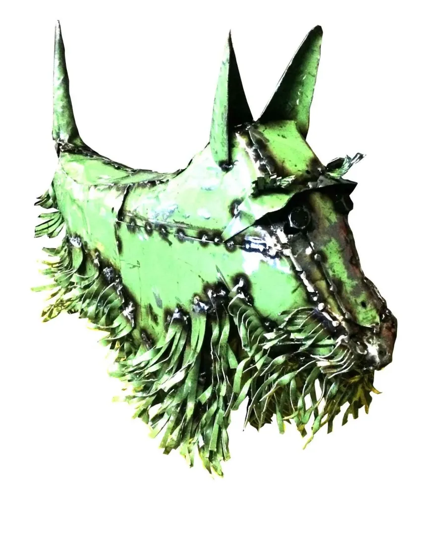 ASAF ERDEMLİ — “Köpek” "Köpek" eseri ASAF ERDEMLİ tarafından 75x45x35 cm ölçülerinde Hurda Metal, Kaynak tekniği ile yapılmıştır.