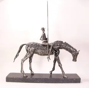 ÖZER AKTAŞ tarafından 2023 yılında  38x40x7 cm ölçülerinde  Metal Heykel tekniği ile yapılmıştır.