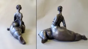 AZİMET KARAMAN tarafından 2016 yılında 38x23x53 cm ölçülerinde Bronz tekniği ile yapılmıştır.