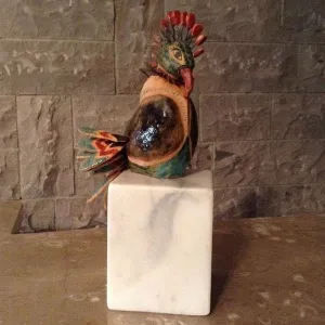 MARİA BERENT tarafından 2015 yılında 45x18x30 cm ölçülerinde Ceramic and Wire on Marble tekniği ile yapılmıştır.