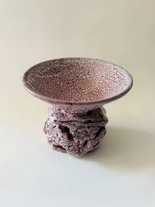 KİM YONG MOON tarafından 20x20x18  cm ölçülerinde Yüksek Derece Pişirim tekniği ile yapılmıştır.