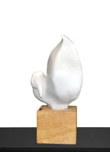 MARİA BERENT tarafından 2013 yılında  54x20x30 cm ölçülerinde  Mermer / Marble tekniği ile yapılmıştır.