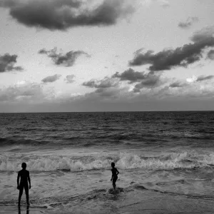 HAŞİM KILIÇ tarafından 2015 yılında 25x25 cm ölçülerinde Fotoğraf tekniği ile yapılmıştır.