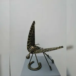 DOĞAN KARAKILIÇ tarafından 2022 yılında 37x42x43 cm ölçülerinde Metal tekniği ile yapılmıştır.